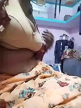 Shruti Bhabhi38 online show from September 2025 06:09:02 PM