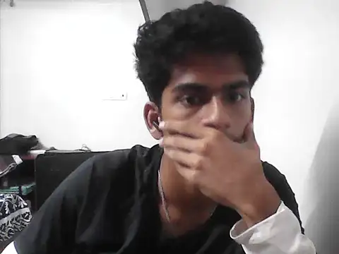 kjohn20 online show from October 2025 08:26:01 PM