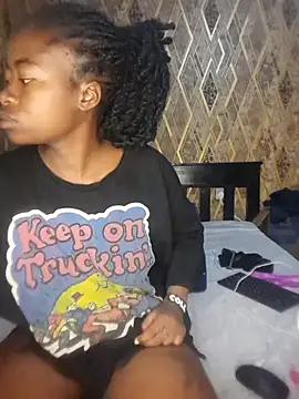 Snapshot of naked__ chatting on October 2025 03:29:01 AM naked online show from October 2025 03:29:01 AM