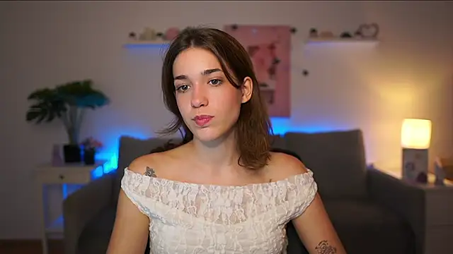 kissie cat online show from October 2025 01:19:01 PM