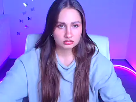 Stefanie Sweet online show from September 2025 04:44:02 PM