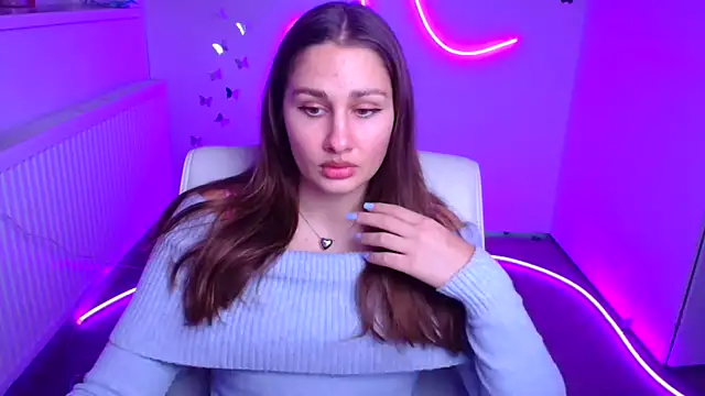 Stefanie Sweet online show from November 2025 06:35:02 AM