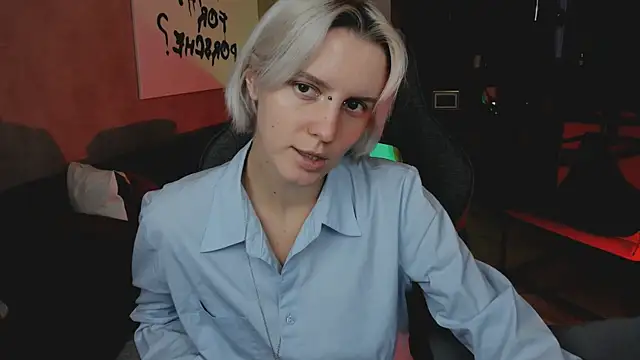 BethanyCloud online show from October 2025 05:26:02 AM