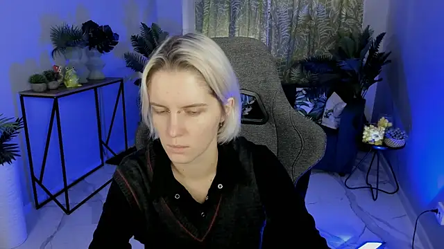 BethanyCloud online show from November 2025 05:31:02 AM