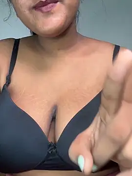 Snapshot of Cute_mikii chatting on September 2025 04:56:01 AM Cute mikii online show from September 2025 04:56:01 AM