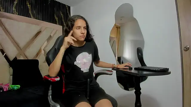 MiaCours online show from October 2025 01:31:02 PM