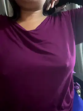 Snapshot of Maggi-is-back chatting on September 2025 03:11:01 AM Maggi-is-back online show from September 2025 03:11:01 AM