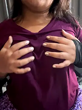 Snapshot of Maggi-is-back chatting on September 2025 03:00:01 AM Maggi-is-back online show from September 2025 03:00:01 AM