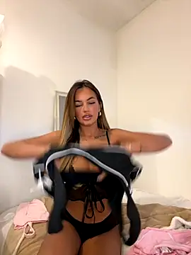 LaceyMayxox online show from September 2025 05:36:02 PM