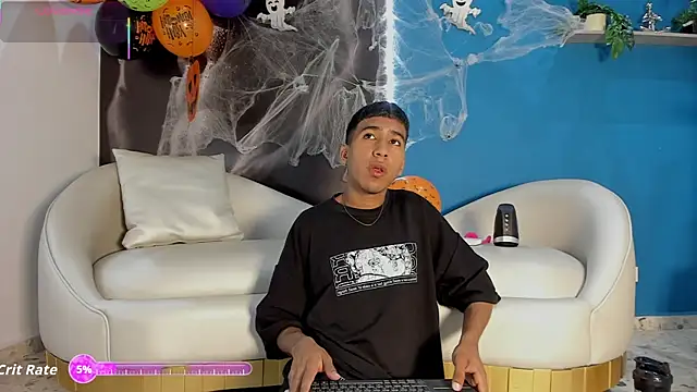 ender h0t online show from October 2025 01:56:02 PM