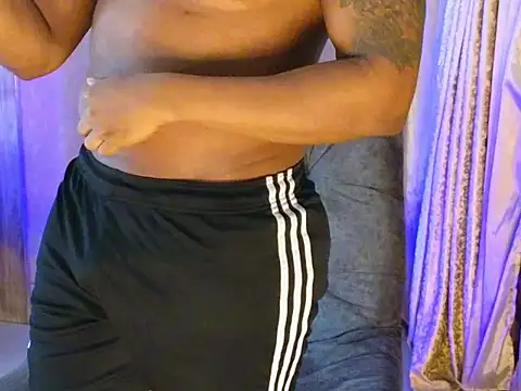 BenjaminCol  online show from October 2025 05:17:02 AM