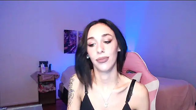 Sofia Amour online show from September 2025 10:04:01 PM