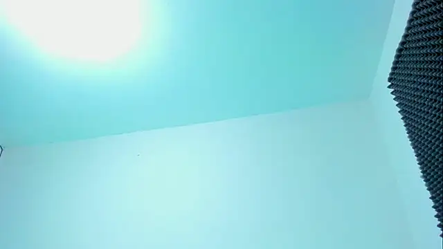 Ellope  online show from October 2025 11:16:02 PM