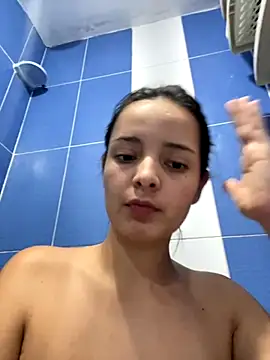 Mia jhoonson online show from September 2025 06:33:02 PM