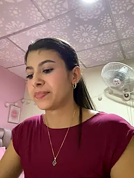 Snapshot of Lenapink19 chatting on September 2025 06:00:01 PM Lenapink19 online show from September 2025 06:00:01 PM