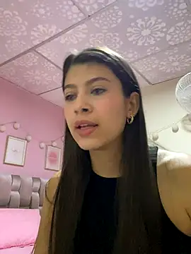 Snapshot of Lenapink19 chatting on September 2025 04:01:02 PM Lenapink19 online show from September 2025 04:01:02 PM