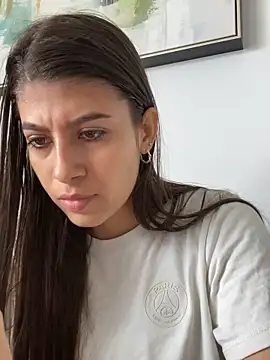 Snapshot of Lenapink19 chatting on October 2025 04:17:02 PM Lenapink19 online show from October 2025 04:17:02 PM