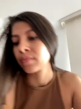 Snapshot of Lenapink19 chatting on November 2025 07:05:01 PM Lenapink19 online show from November 2025 07:05:01 PM