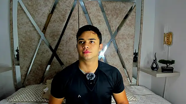 jayd muscle online show from October 2025 06:43:01 AM