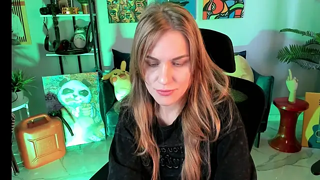 Snapshot of VanessaMates chatting on September 2025 05:42:01 AM VanessaMates online show from September 2025 05:42:01 AM