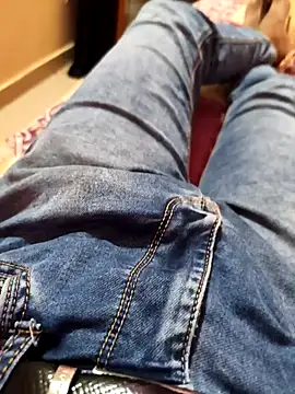 Snapshot of Alimbaby chatting on September 2025 10:05:01 AM Alimbaby online show from September 2025 10:05:01 AM