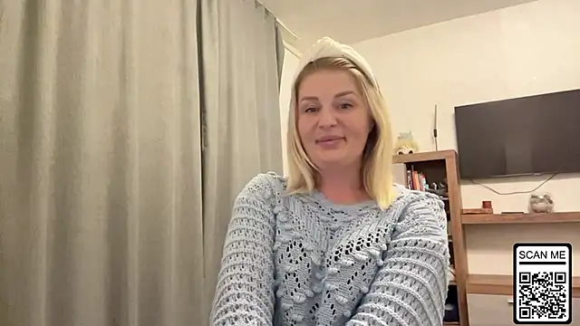 Blondie xoxoxo online show from October 2025 05:33:02 PM