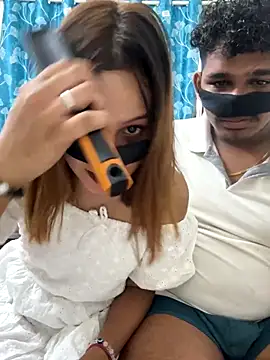 Snapshot of Cutie_Shruti chatting on November 2025 01:27:01 AM Cutie Shruti online show from November 2025 01:27:01 AM