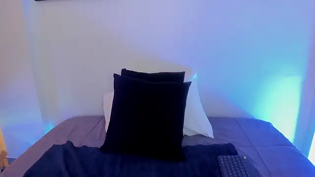 Sophia Blazee online show from September 2025 12:38:02 PM