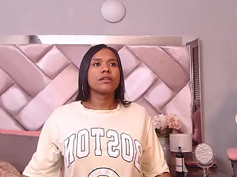 Snapshot of Ashleyroberst chatting on October 2025 10:27:02 AM Ashleyroberst online show from October 2025 10:27:02 AM