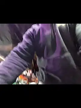 Snapshot of twistafatpipe chatting on October 2025 09:25:02 PM twistafatpipe online show from October 2025 09:25:02 PM