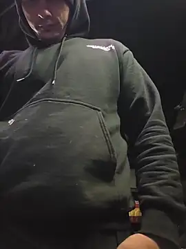 Snapshot of twistafatpipe chatting on October 2025 10:27:01 AM twistafatpipe online show from October 2025 10:27:01 AM