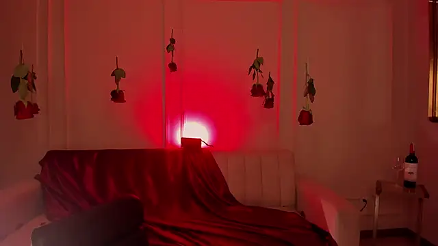 Snapshot of MaddisonTaylor1 chatting on October 2025 08:49:02 PM MaddisonTaylor1 online show from October 2025 08:49:02 PM