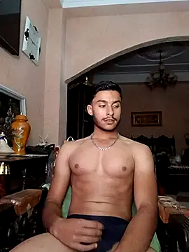 Snapshot of Ellyakine1 chatting on November 2025 10:21:02 PM Ellyakine1 online show from November 2025 10:21:02 PM