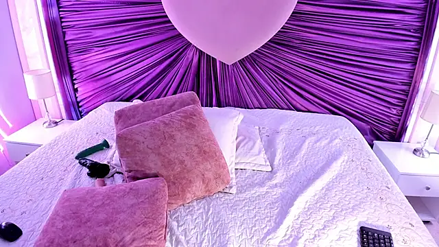 amaranta rouse online show from October 2025 03:25:02 AM