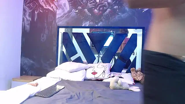 abi mua online show from October 2025 11:02:01 PM