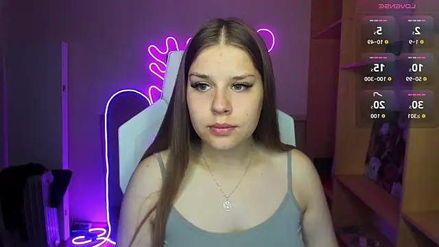 KiraKyler online show from September 2025 02:58:02 AM