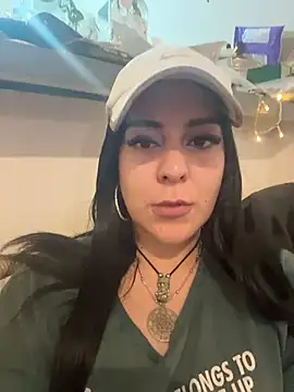 Snapshot of bluegoddessstoned chatting on November 2025 03:51:02 AM bluegoddessstoned online show from November 2025 03:51:02 AM