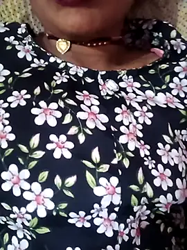 Snapshot of RANI_TANI chatting on October 2025 04:04:02 PM RANI TANI online show from October 2025 04:04:02 PM