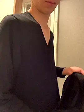 Snapshot of aki_2727 chatting on October 2025 10:22:02 AM aki 2727 online show from October 2025 10:22:02 AM