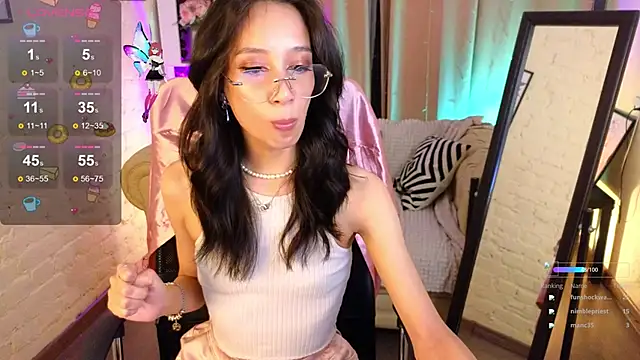 Leya moonlight online show from September 2025 10:31:01 PM