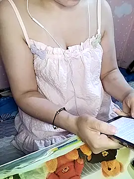 Snapshot of Kuncute chatting on September 2025 10:59:01 AM Kuncute online show from September 2025 10:59:01 AM