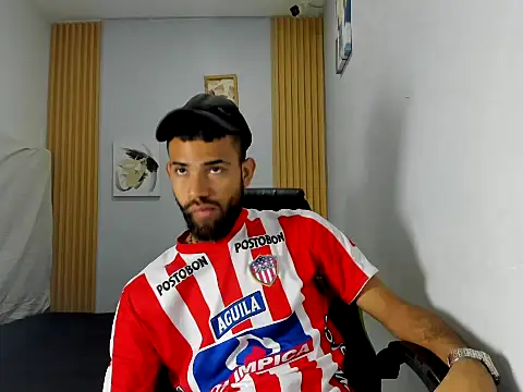 adri sexboy229 online show from October 2025 07:05:02 AM