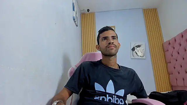 adri sexboy229 online show from October 2025 02:14:02 AM