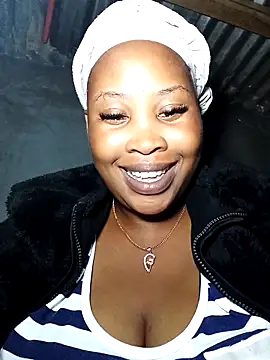 OCEANSQUITERXXX online show from October 2025 04:40:01 PM