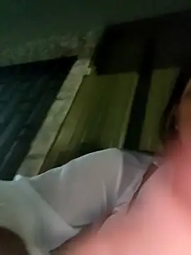 Snapshot of CloeeHills_ chatting on September 2025 12:12:02 AM CloeeHills online show from September 2025 12:12:02 AM