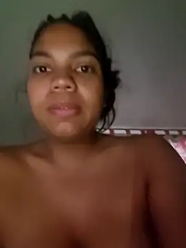 Snapshot of CloeeHills_ chatting on October 2025 11:41:02 AM CloeeHills online show from October 2025 11:41:02 AM