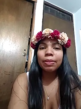 Snapshot of CloeeHills_ chatting on October 2025 01:06:01 AM CloeeHills online show from October 2025 01:06:01 AM