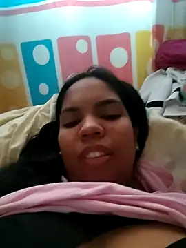 Snapshot of CloeeHills_ chatting on October 2025 02:50:01 PM CloeeHills online show from October 2025 02:50:01 PM