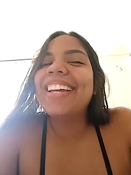 Snapshot of CloeeHills_ chatting on October 2025 03:13:01 PM CloeeHills online show from October 2025 03:13:01 PM