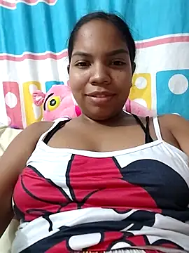 Snapshot of CloeeHills_ chatting on November 2025 04:15:02 AM CloeeHills online show from November 2025 04:15:02 AM